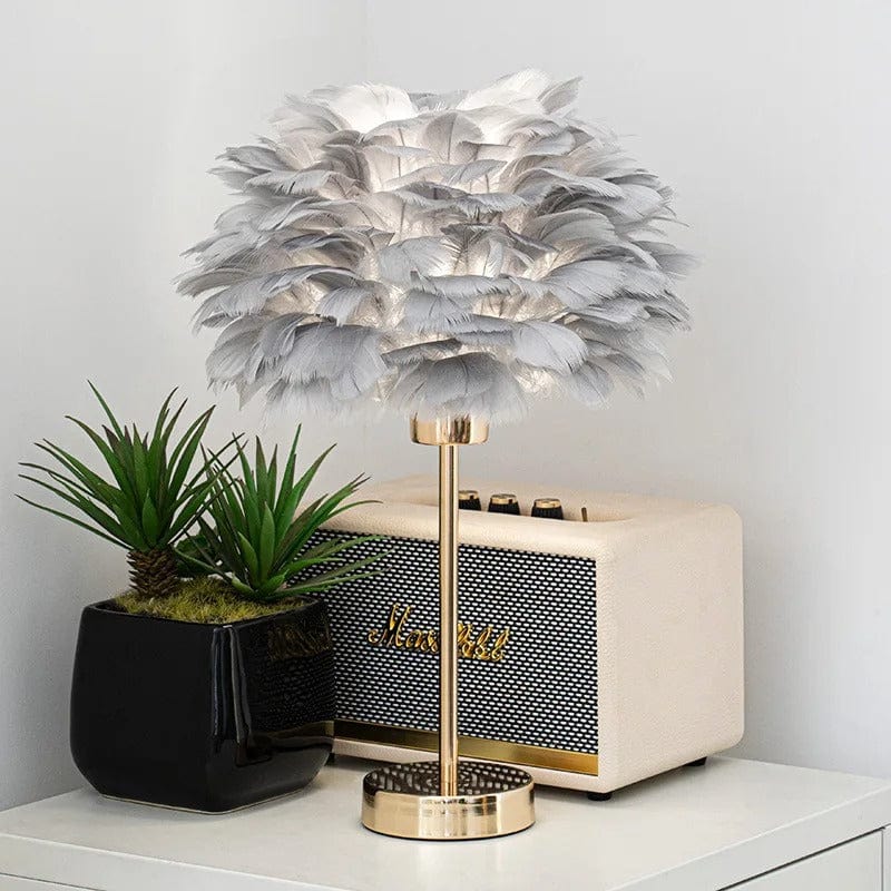 Lampe en Plume Blanche